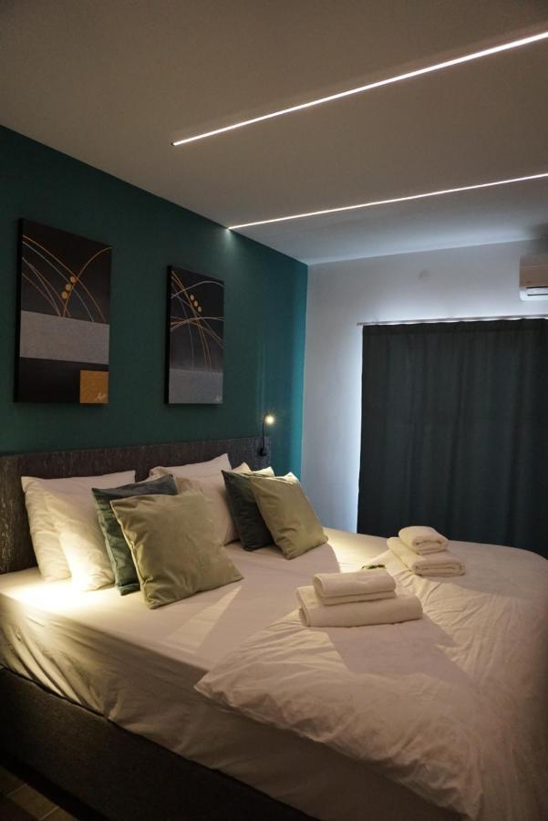 Korzo Suites Paceville San Ġiljan Buitenkant foto