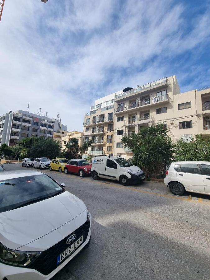 Korzo Suites Paceville San Ġiljan Buitenkant foto